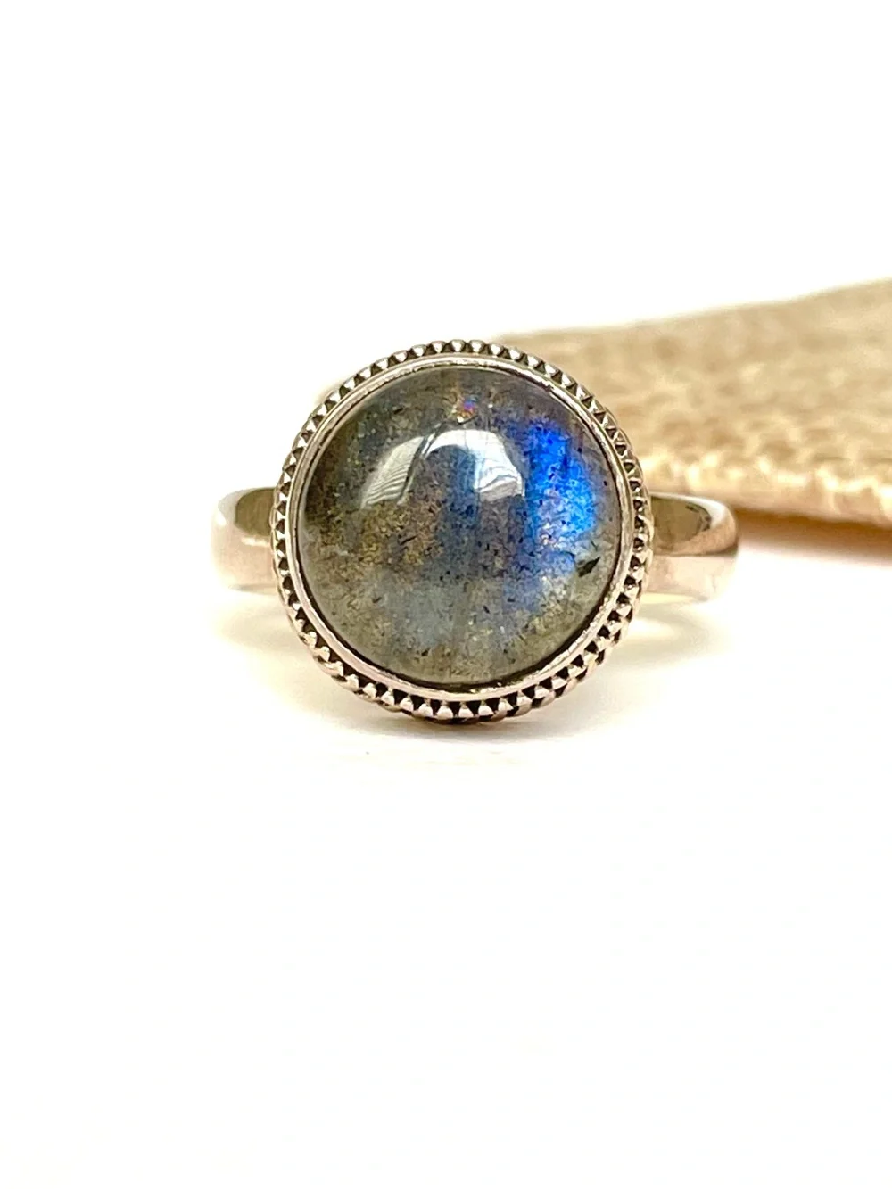 925 Sterling Silver Labradorite Ring Us: 9.5/10